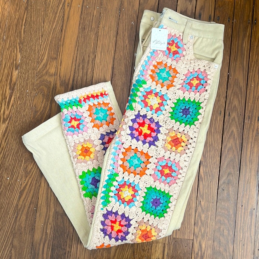 Free People Crochet Zuri Mom Jeans, size 26, khaki and multi color